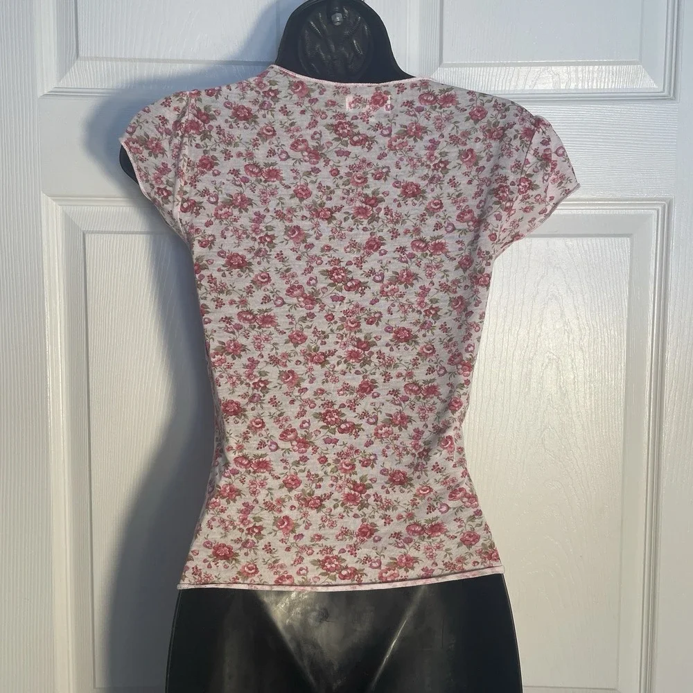 Vintage Y2K Charlotte Russe Shirt Women M White Pink‎ Floral Lace Detail Y2K Top